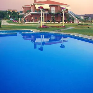  Hotel apartamentowy Kiki's Place Grecja